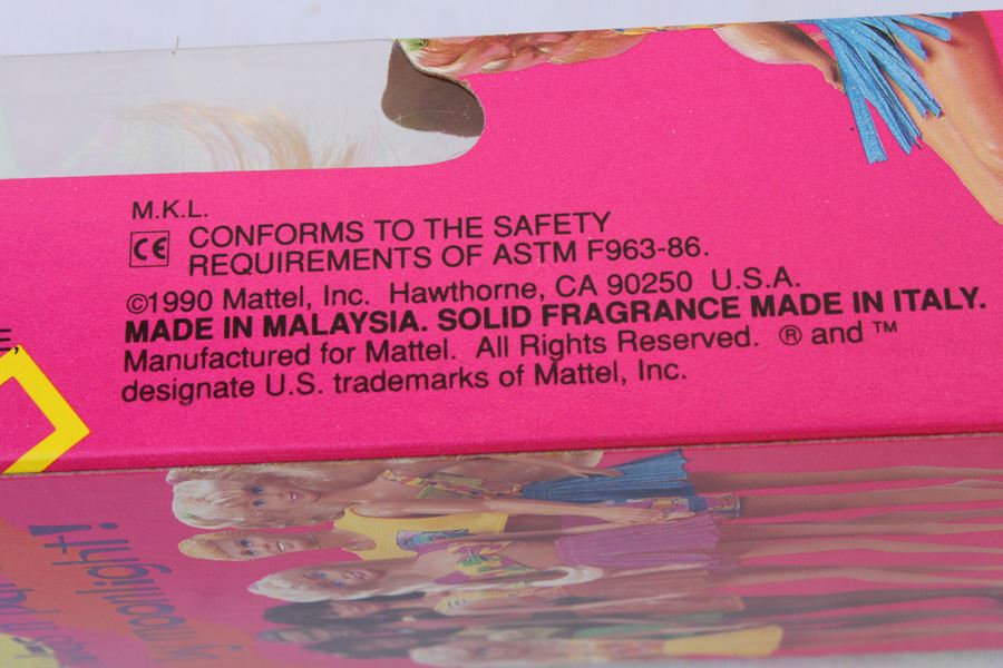 Hawaiian Fun Barbie Mattel New In Box 1990 [Photo 4]