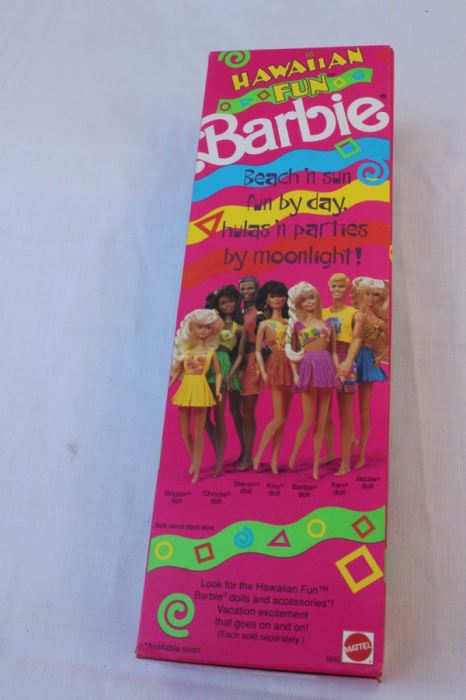 Hawaiian Fun Barbie Mattel New In Box 1990 [Photo 4]