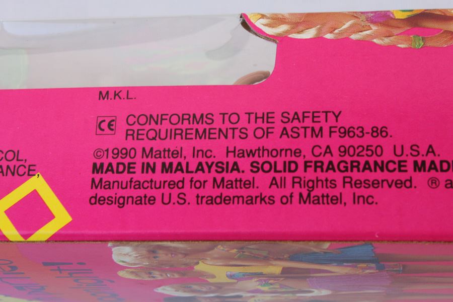 Hawaiian Fun Barbie Mattel New In Box 1990 [Photo 5]