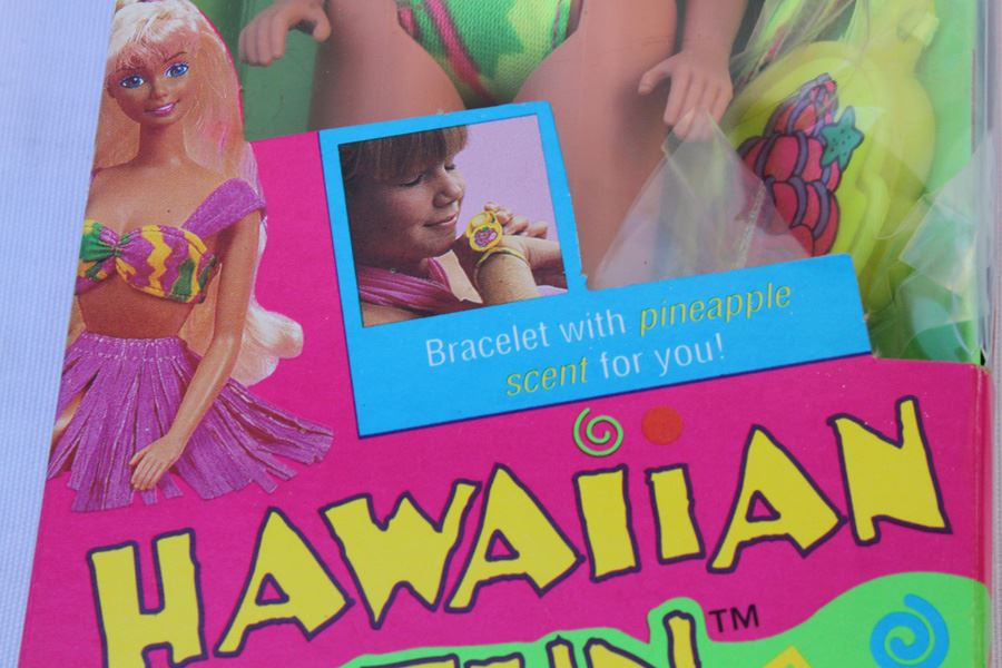 Hawaiian Fun Barbie Mattel New In Box 1990 [Photo 3]