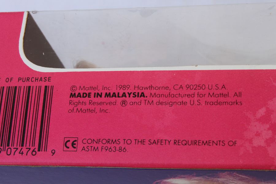 Gold & Lace Barbie Mattel New In Box 1989 [Photo 3]