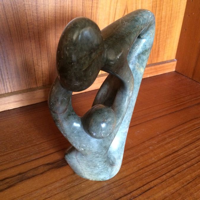 Mother and Child Marble Sculpture [Photo 2]