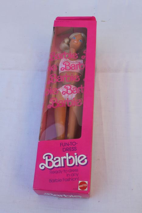 Fun To Dress Barbie Mattel New In Box 1987