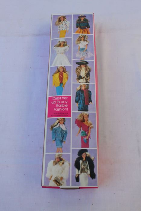 Fun To Dress Barbie Mattel New In Box 1987 [Photo 3]