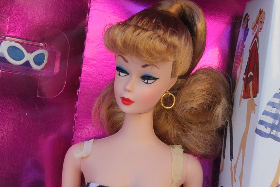 35th Anniversay Barbie Original 1959 Barbie Special Edition Reproduction 1993 [Photo 3]