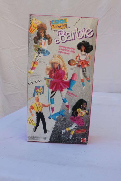 Cool Times Barbie Mattel New In Box 1988 [Photo 3]