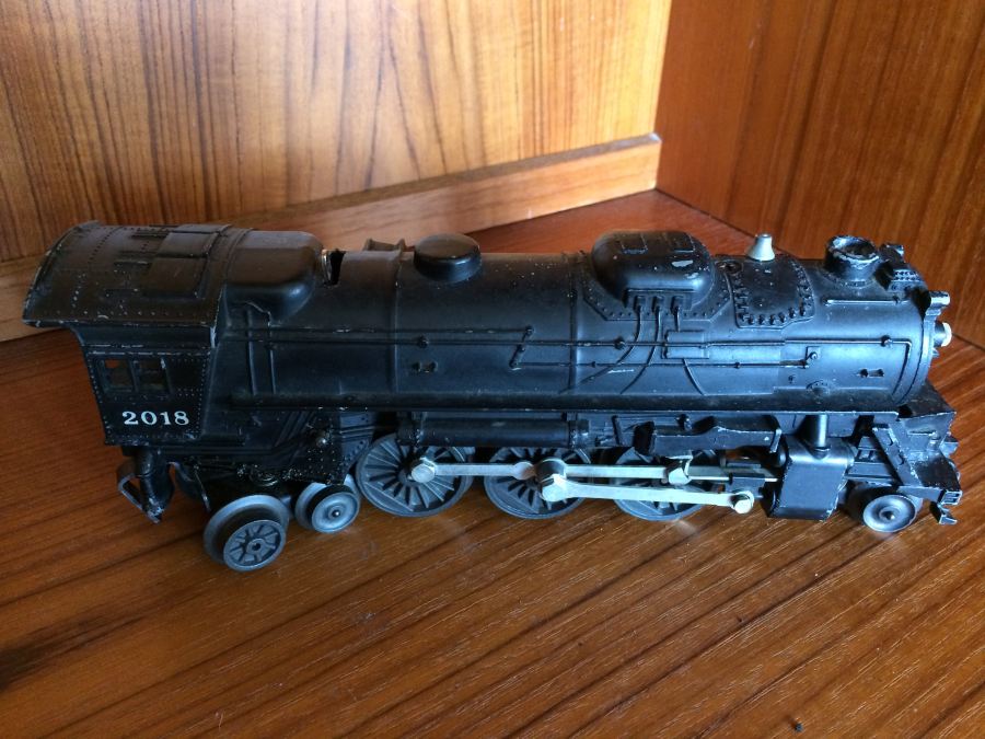 Huge Post WWII 1950s Lionel Train Set