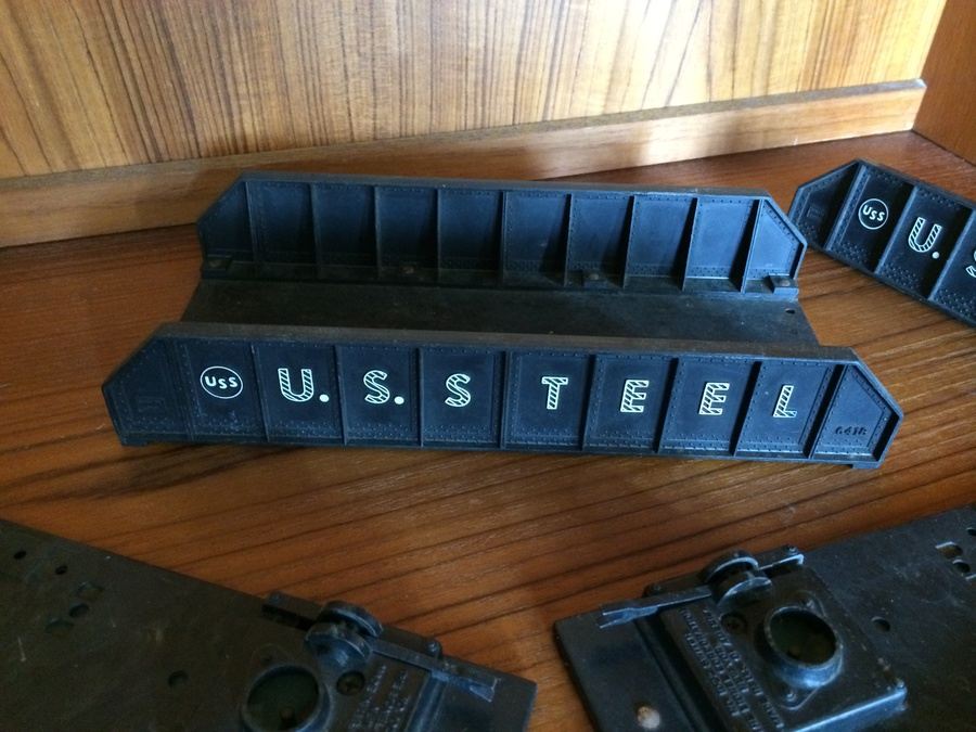 Huge Post WWII 1950s Lionel Train Set [Photo 58]