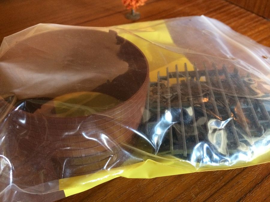 Huge Post WWII 1950s Lionel Train Set [Photo 43]