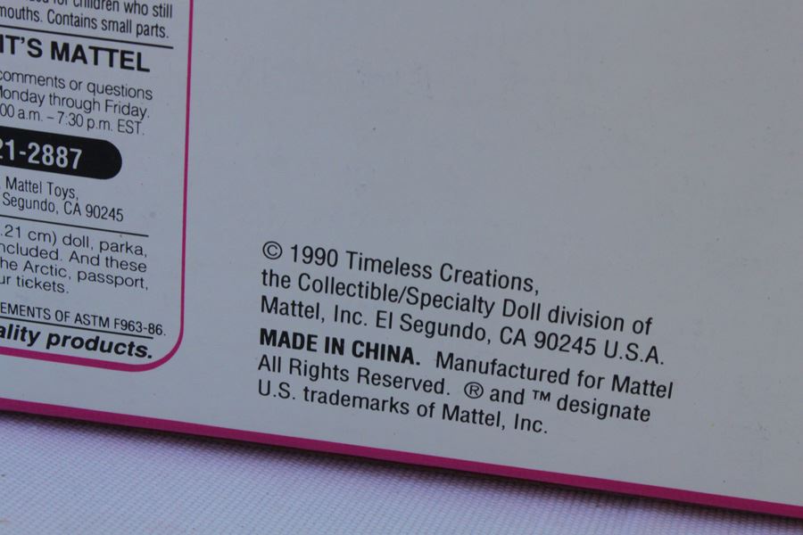 Eskimo Barbie Mattel New In Box 1990 [Photo 5]