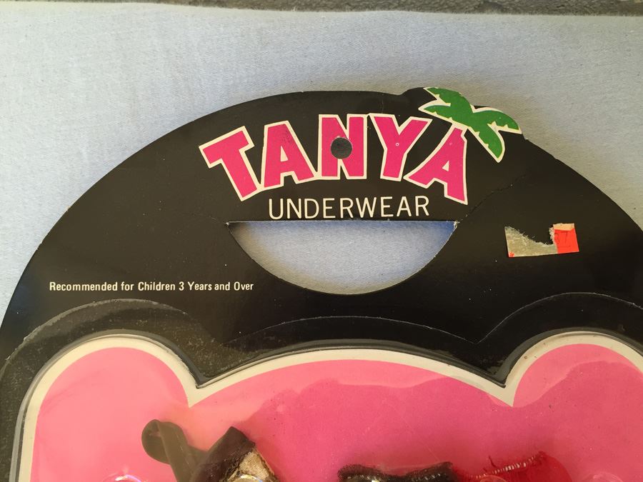 TANYA Underwear Doll Clothes New On Card [Photo 2]