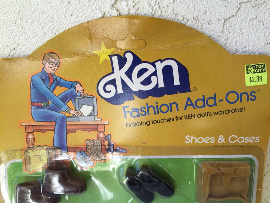 Ken Doll Fashion Add-Ons Shoes & Cases Mattel New On Card 1978 [Photo 2]