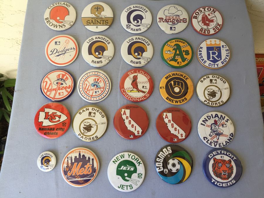 Vintage Baseball, Football & Soccer Buttons [Photo 1]