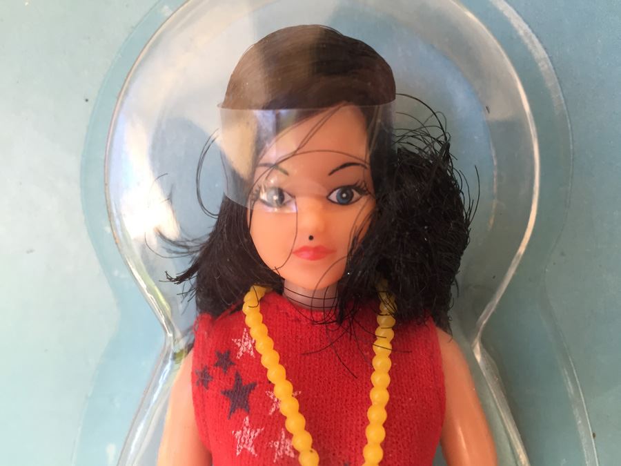 TEEN TITANS Wondergirl MEGO New On Card 1976 DC Comics [Photo 3]