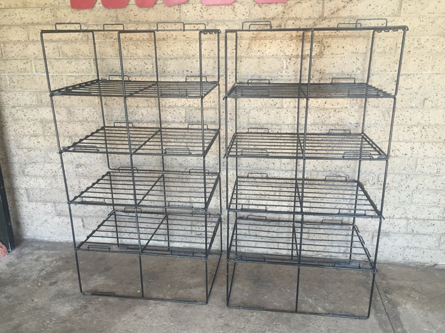 Metal Modular Stacking Shelves [Photo 2]