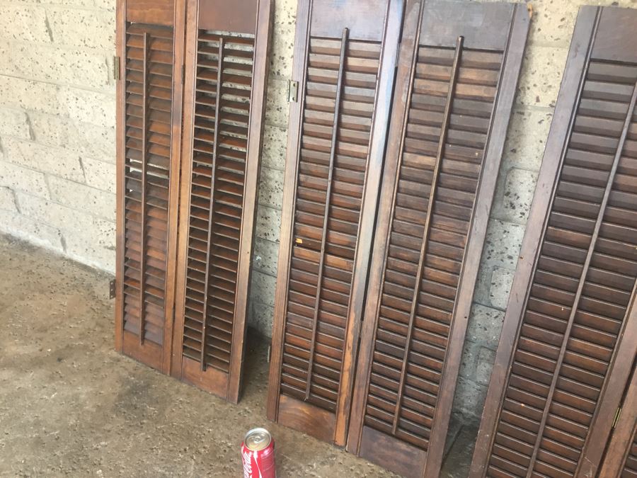 Wooden Louvered Shutters [Photo 4]