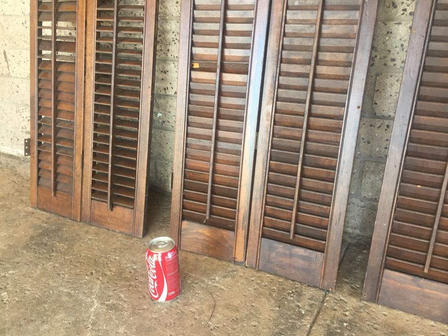 Wooden Louvered Shutters [Photo 5]