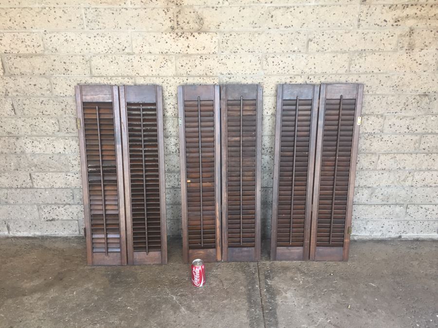 Wooden Louvered Shutters [Photo 1]