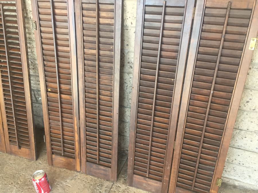 Wooden Louvered Shutters [Photo 3]