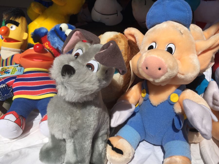 Huge Lot Of Vintage Plush Toys [Photo 11]