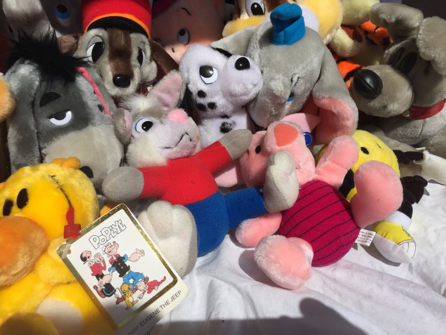 Huge Lot Of Vintage Plush Toys