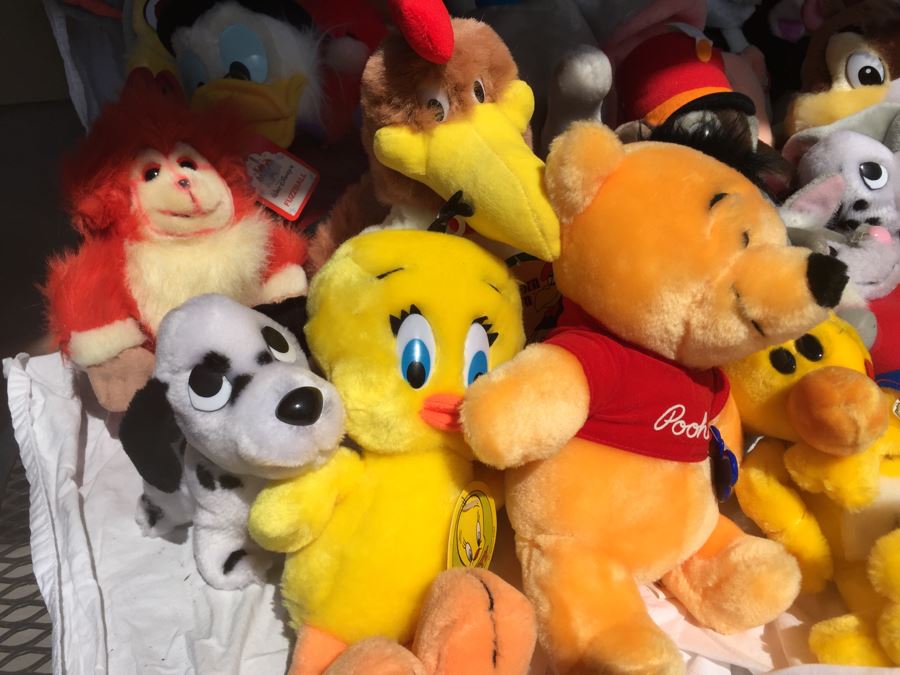 Huge Lot Of Vintage Plush Toys [Photo 13]