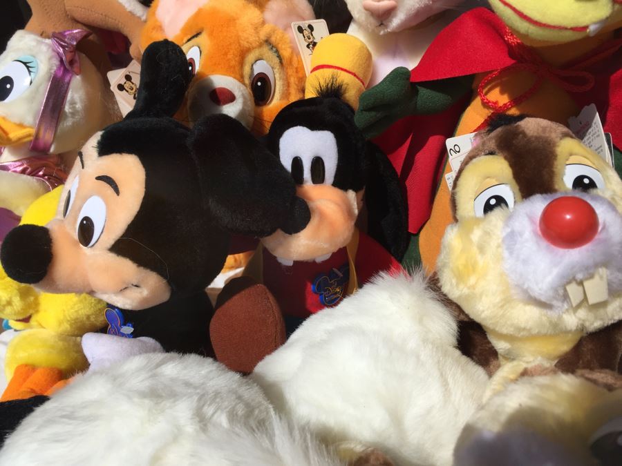 Huge Lot Of Vintage Plush Toys [Photo 7]