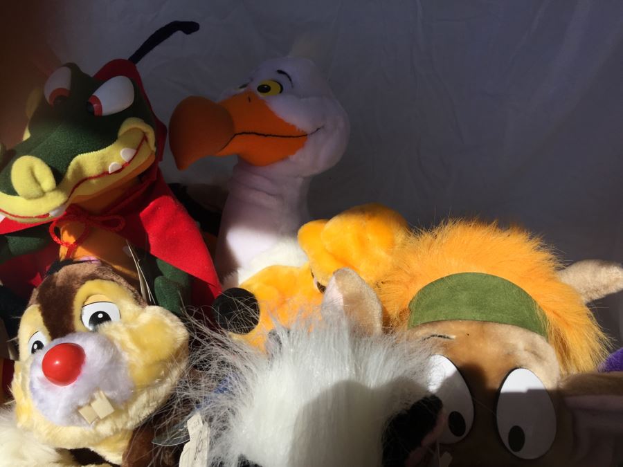 Huge Lot Of Vintage Plush Toys [Photo 2]