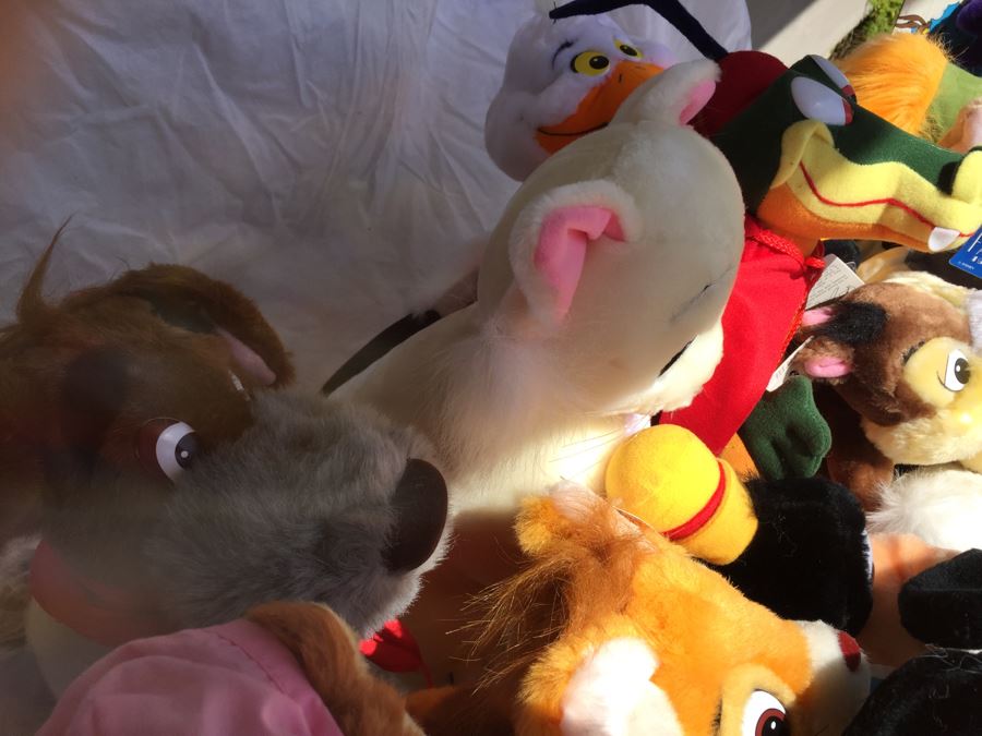 Huge Lot Of Vintage Plush Toys [Photo 5]