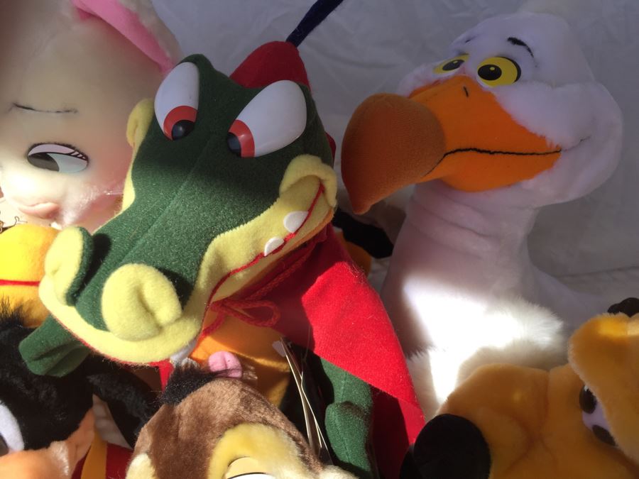 Huge Lot Of Vintage Plush Toys [Photo 4]
