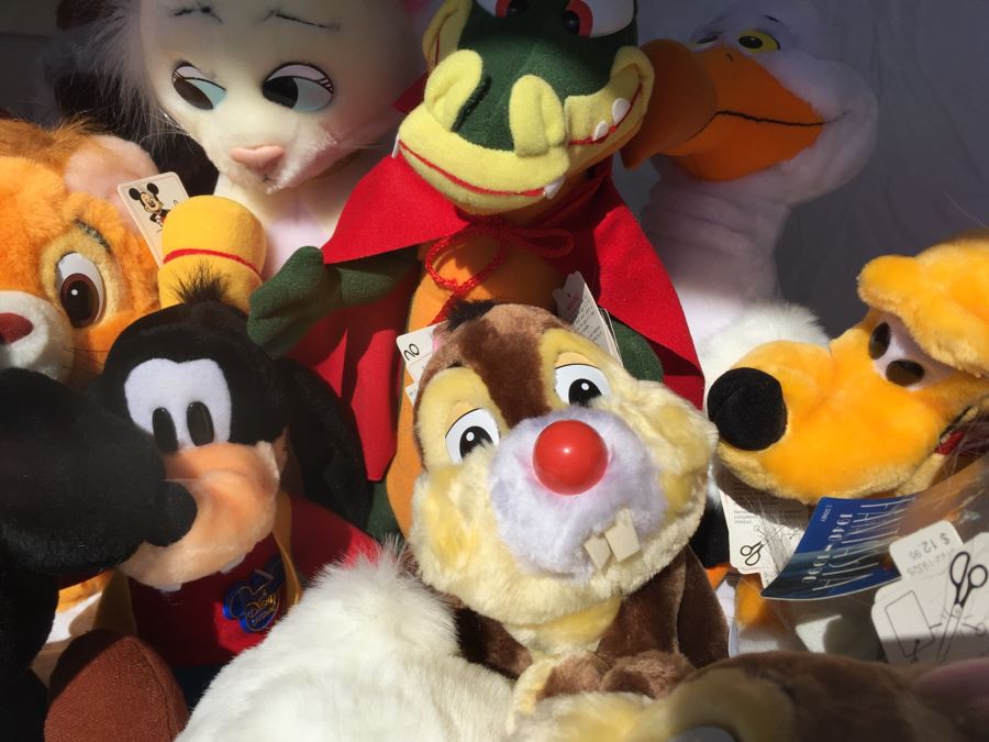 Huge Lot Of Vintage Plush Toys [Photo 9]