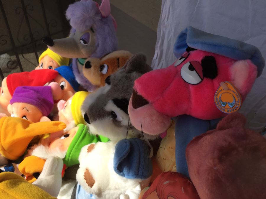 Huge Lot Of Vintage Plush Toys [Photo 5]