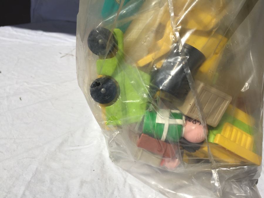 Vintage Halloween Decoration And Mask Lot [Photo 11]