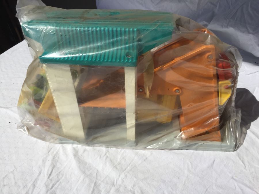 Vintage Halloween Decoration And Mask Lot [Photo 12]