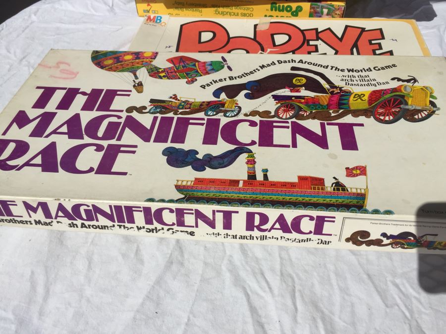 Vintage Game Lot [Photo 10]