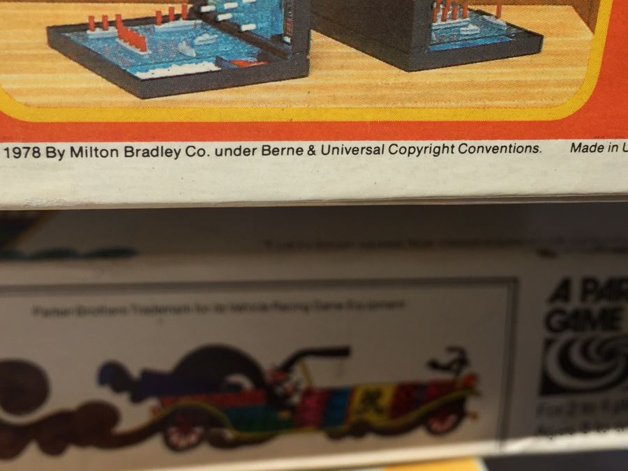 Vintage Game Lot [Photo 5]