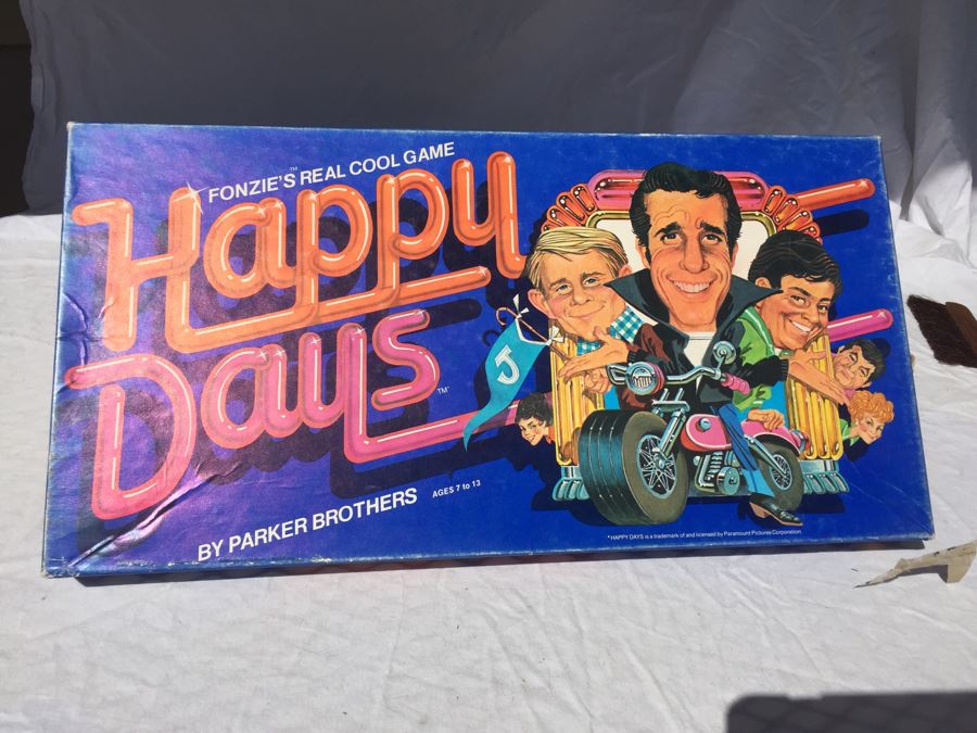 Vintage Game Lot [Photo 3]