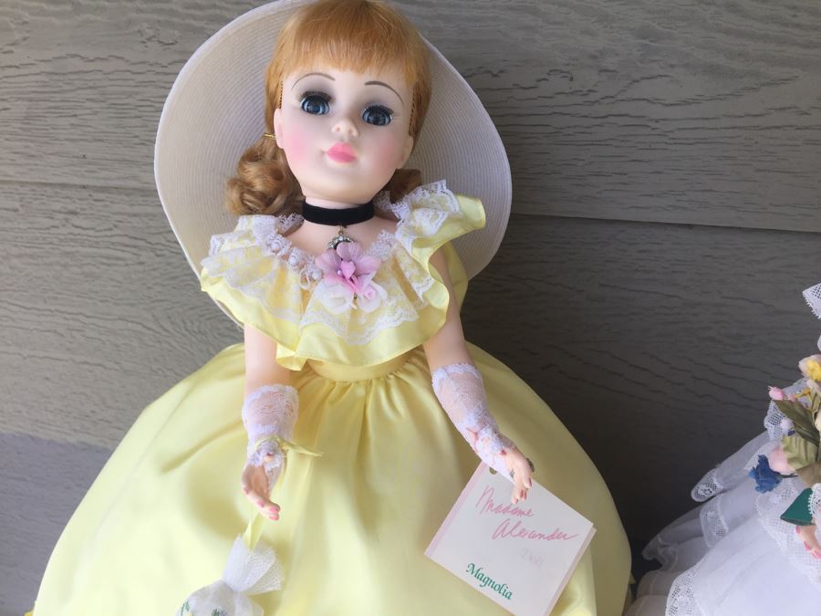 Large Madame Alexander Dolls [Photo 6]