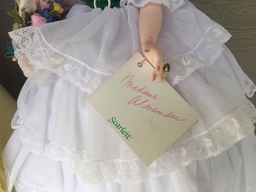 Large Madame Alexander Dolls [Photo 7]