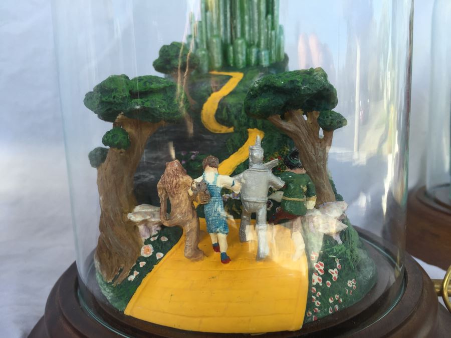 Collectible Wizard Of Oz Statues With Domed Glass Vintage 1990 [Photo 2]