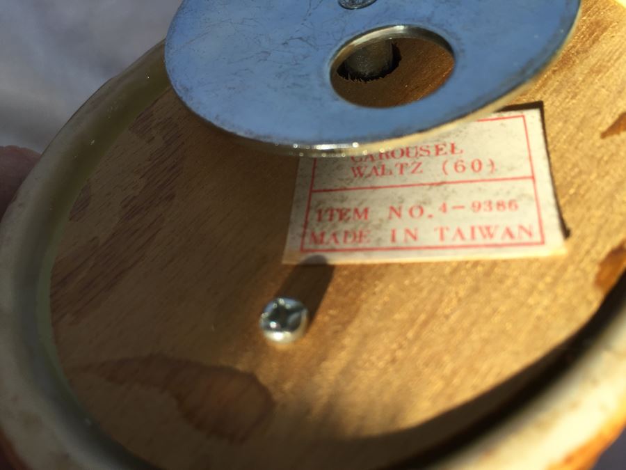 Figurine Lot [Photo 6]