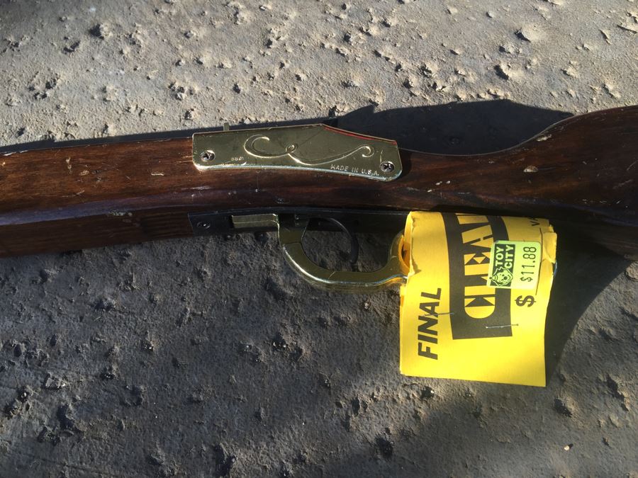 Vintage Golden Ranger Toy Gun [Photo 7]