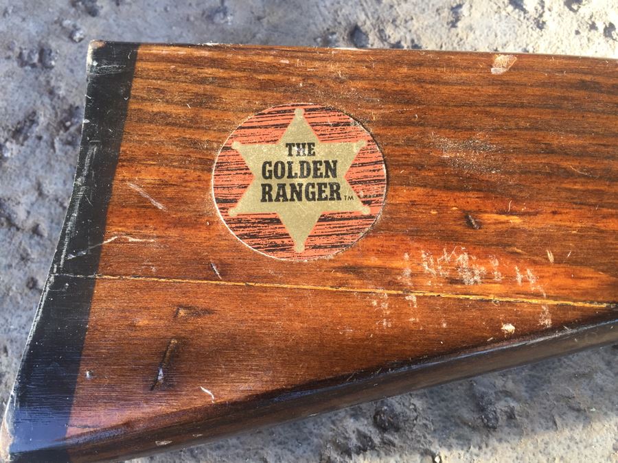 Vintage Golden Ranger Toy Gun [Photo 2]