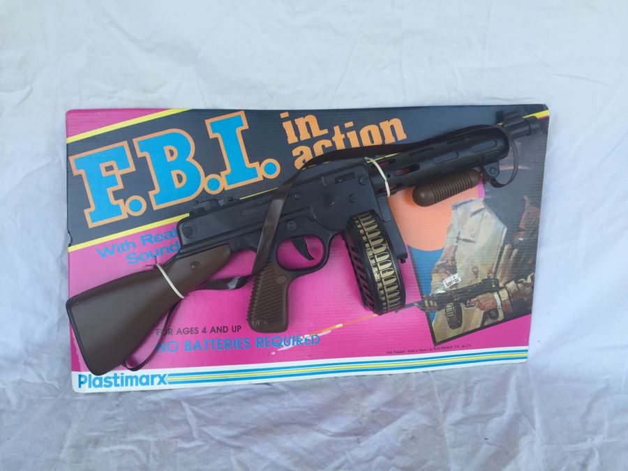 F.B.I. Toy Machine Gun From Plastimarx New On Card