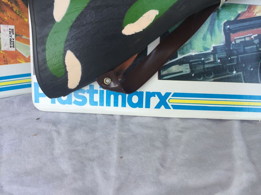 Combat Toy Rifles New On Card With RAMBO Look-A-Like By Plastimarx [Photo 6]