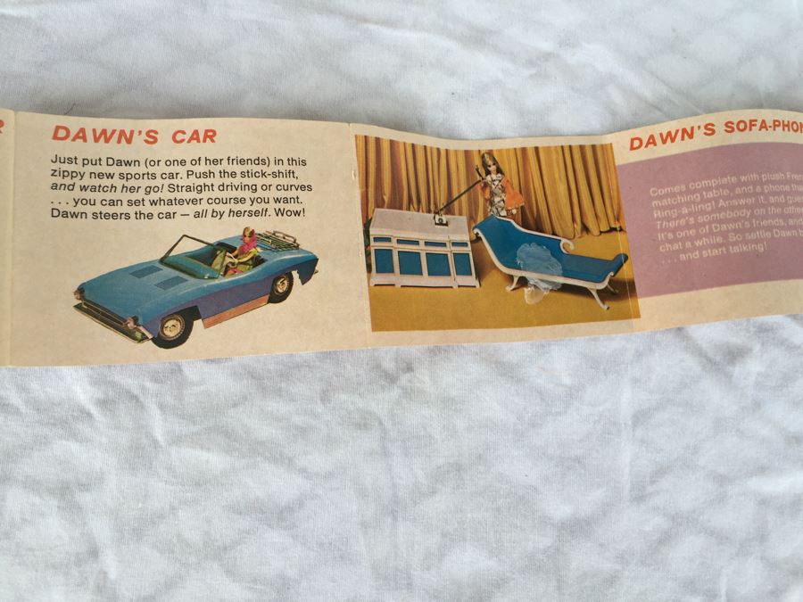 Vintage Dawn Travel Case Filled With Dawn Dolls And Vintage Doll Clothes And Accessories [Photo 11]