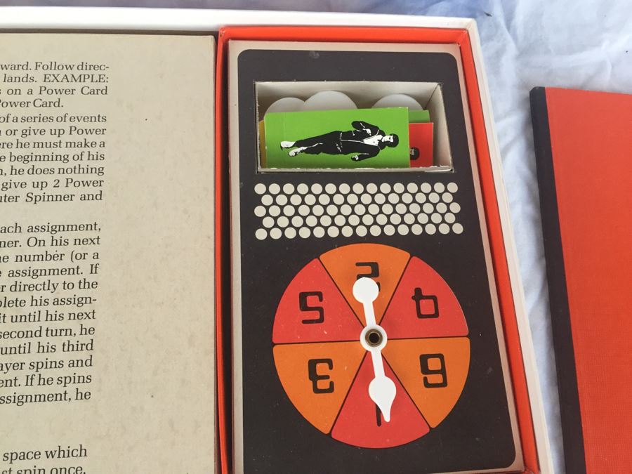 The Six Million Dollar Man Board Game [Photo 6]