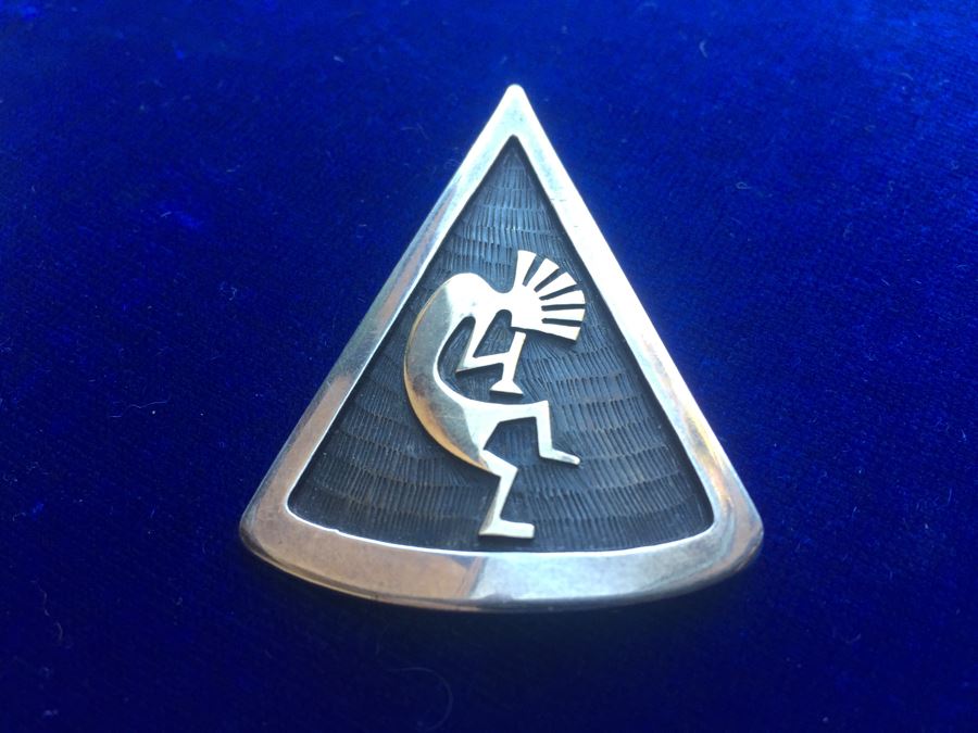 Signed Sterling Silver Native American Earrings Wt:22.5g [Photo 2]