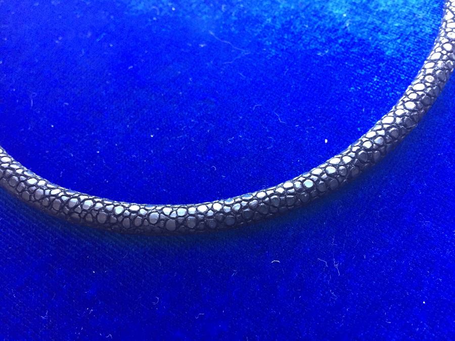 German Designer Chocker By Schofer [Photo 5]