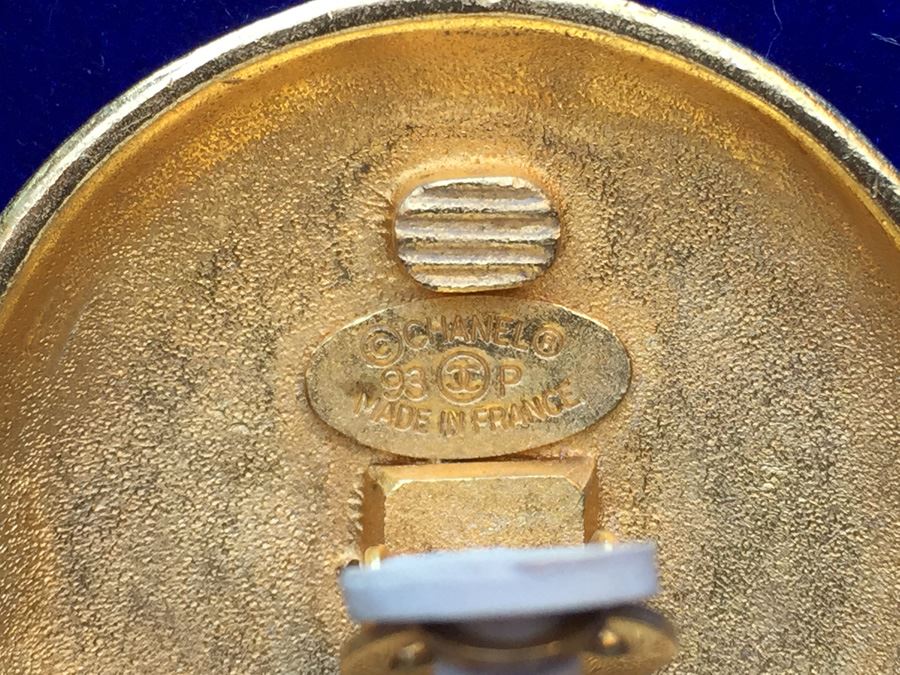 Genuine Chanel Costume Signature Earrings Wt:39.6g [Photo 7]